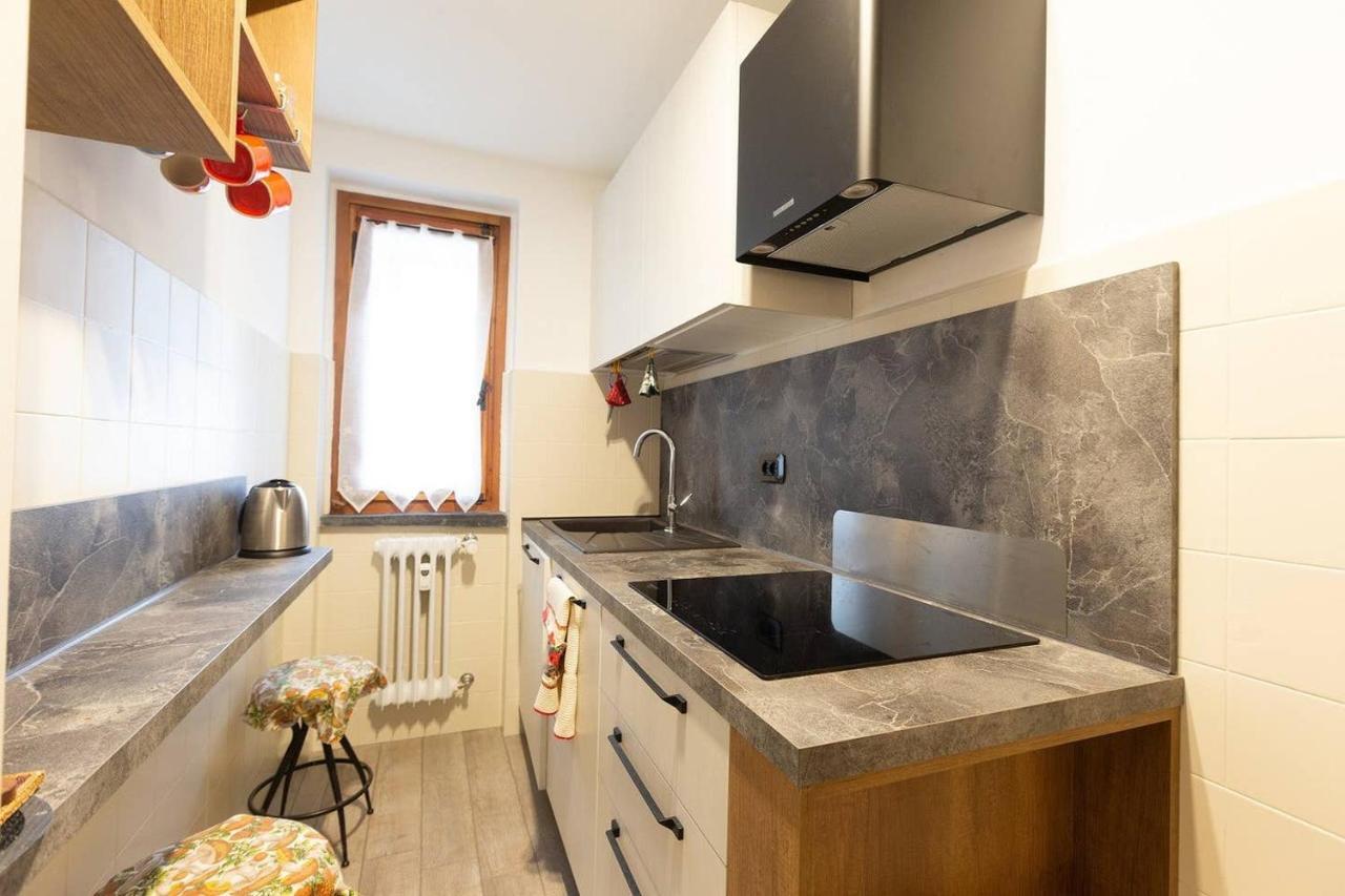 Ferienwohnung Joivy Flat For 6, In The Historic Town Pré-Saint-Didier Exterior foto